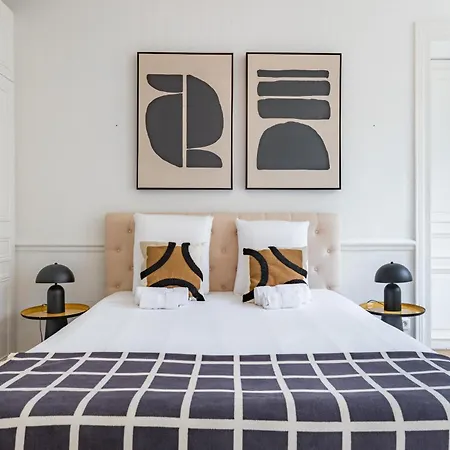 Beautiful 3 Bedroom With Balcony In Le Marais & Bastille On Foot * Paris